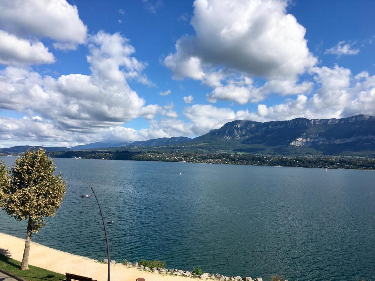 Pieds Dans L'Eau Au Lac Du Bourget 勒伯吉特杜拉克 外观 照片